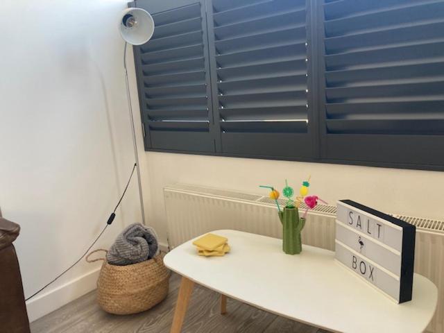 The Salt Box- Lovely Refurbished Annexe, Free Parking, Walk To Porth Beach. Saint Columb Minor Екстер'єр фото