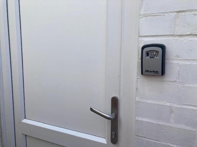 The Salt Box- Lovely Refurbished Annexe, Free Parking, Walk To Porth Beach. Saint Columb Minor Екстер'єр фото